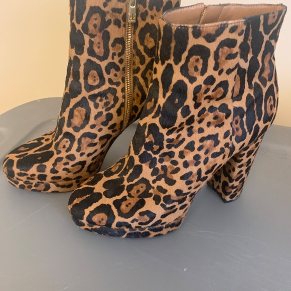 Calvin Klein heeled booties - Picture 2 of 7